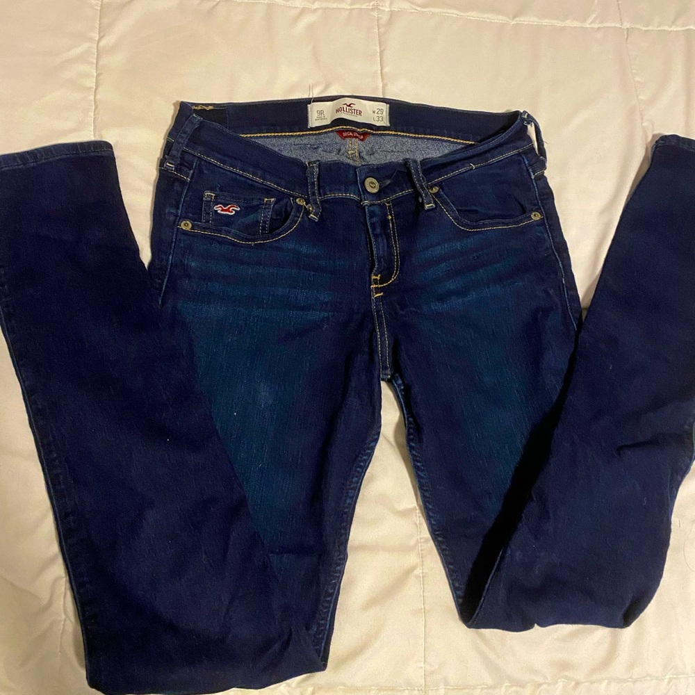 Hollister skinny  jeans, dark wash jeans, super skinny jeans, SoCal stretch